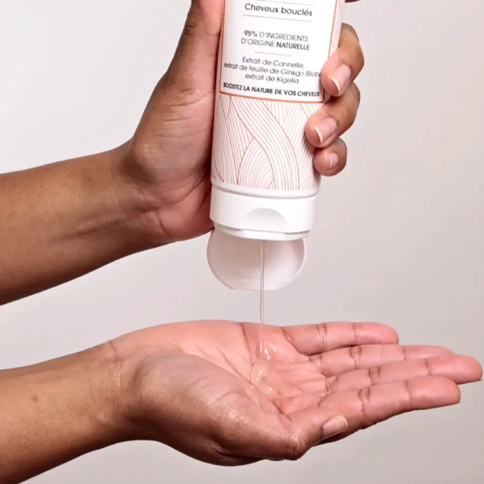 Madame La Présidente | RESOLUTION N°5 | Anti-Haarausfall-Shampoo für lockiges Haar /250ml